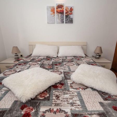 Cave Romane Apartment With Private Pool And Sea View Vinkuran Zewnętrze zdjęcie