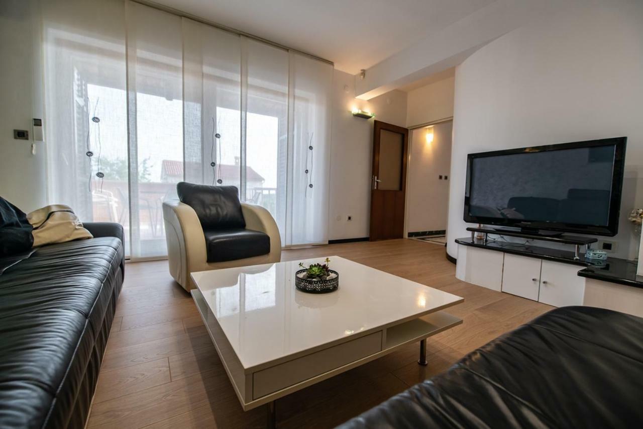 Cave Romane Apartment With Private Pool And Sea View Vinkuran Zewnętrze zdjęcie