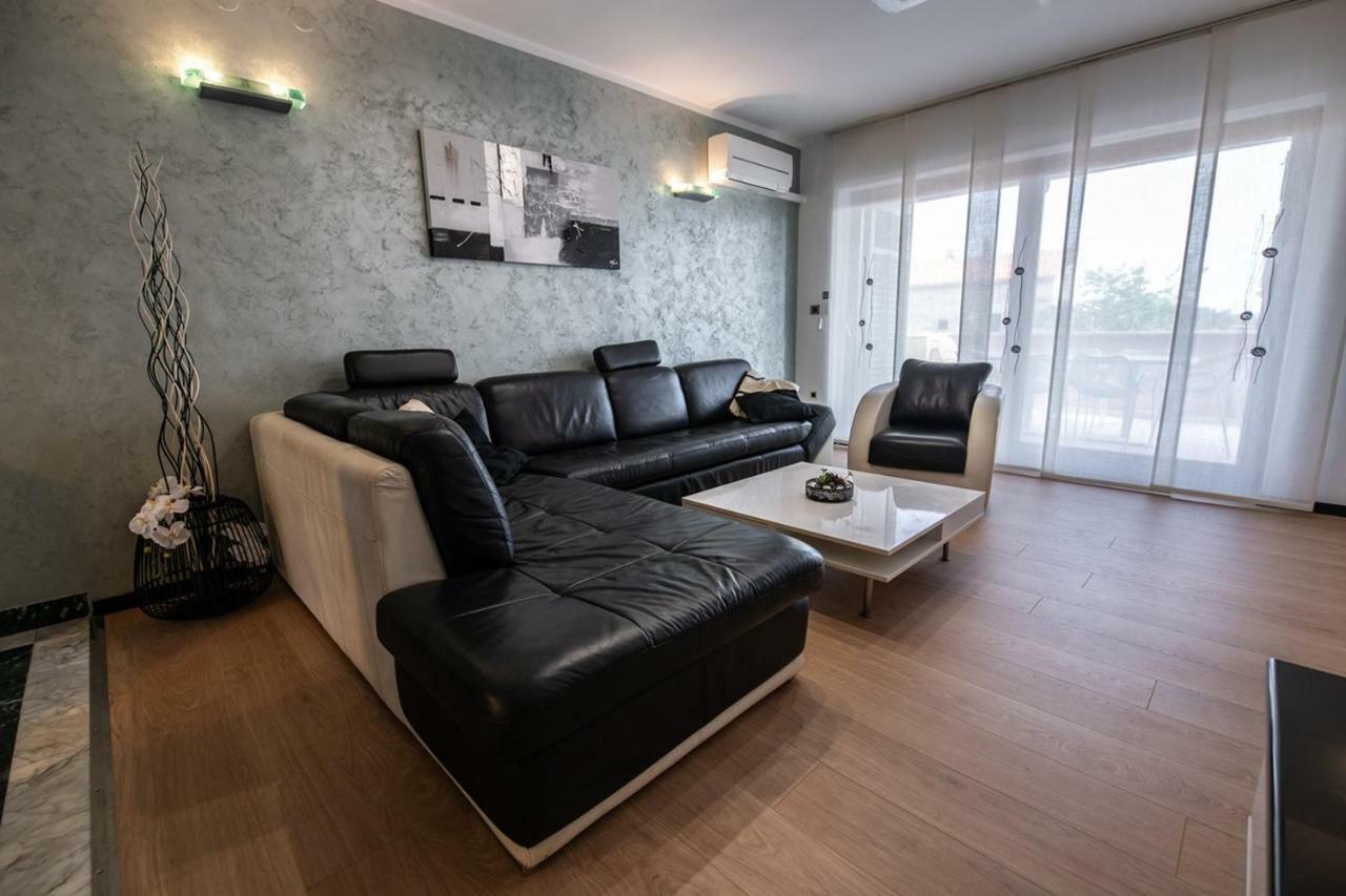 Cave Romane Apartment With Private Pool And Sea View Vinkuran Zewnętrze zdjęcie